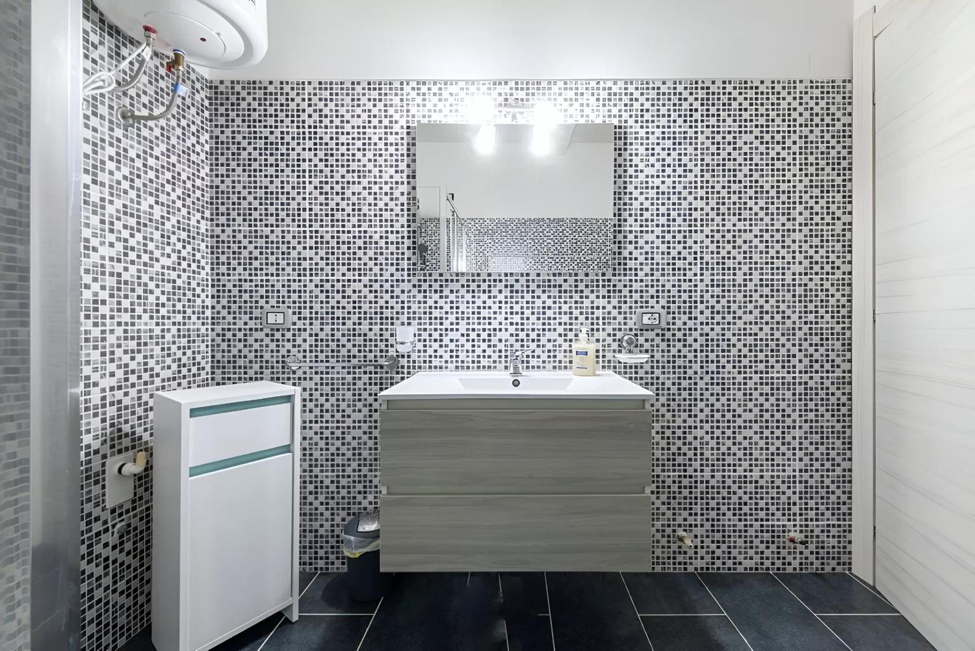 Floris Modern House -Two En-Suite Rooms & Wi-Fi Gonnesa Eksteriør billede